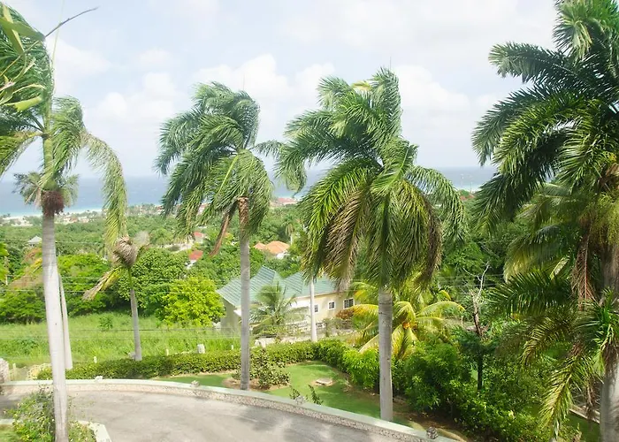 Ocean Crest Guest house Montego Bay