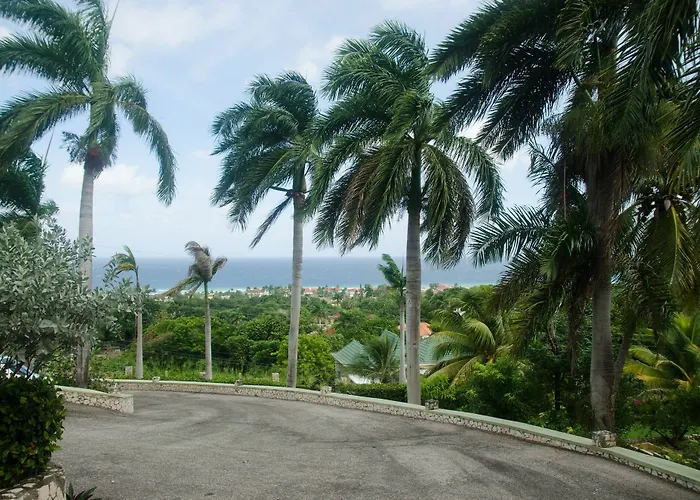 Ocean Crest Guest house 3*