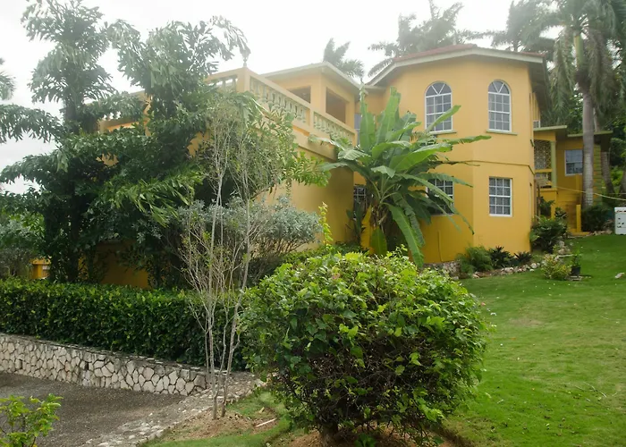 Ocean Crest Guest house Montego Bay