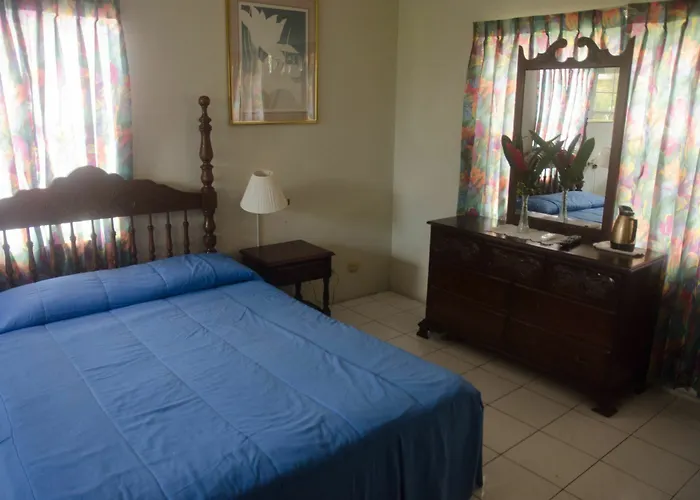 Ocean Crest Guest house Montego Bay