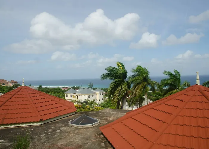 Ocean Crest Guest house Montego Bay