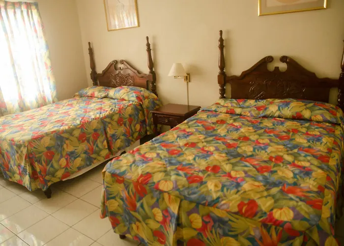 Ocean Crest Guest house Montego Bay